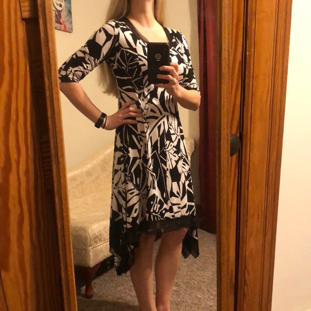 Midnight Velvet brand, black & white tropical leaves dress